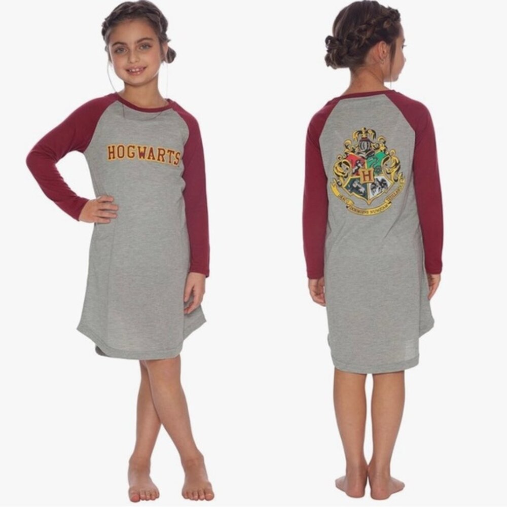 Harry Potter | Hogwarts Variety Quidditch Raglan Nightgown | Size 10/12